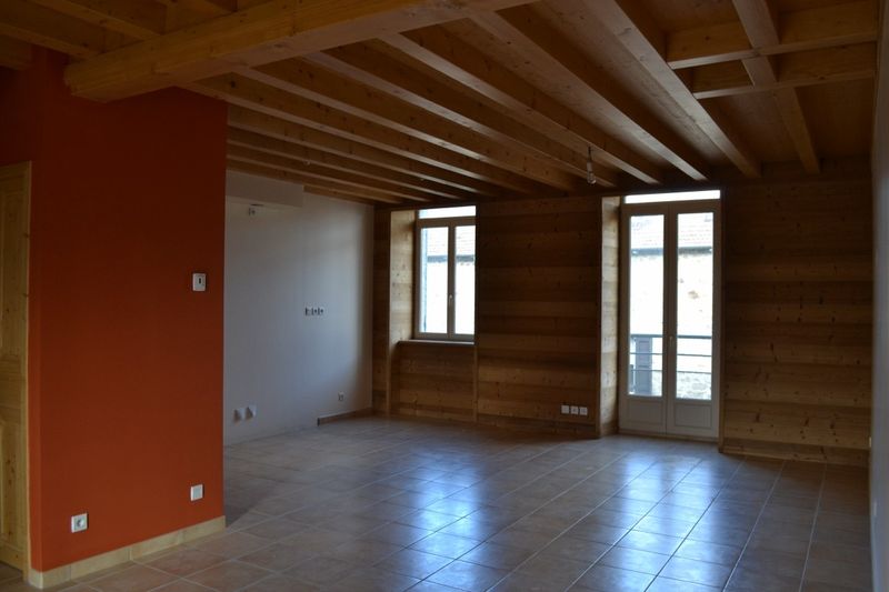 Appartement T3 St Bonnet Le Froid Appartement 3 St Bonnet Le Froid centre village